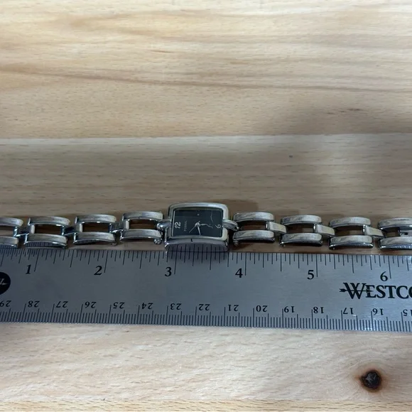 Fossil Black and Silver Women's Watch - Picture 4 of 9